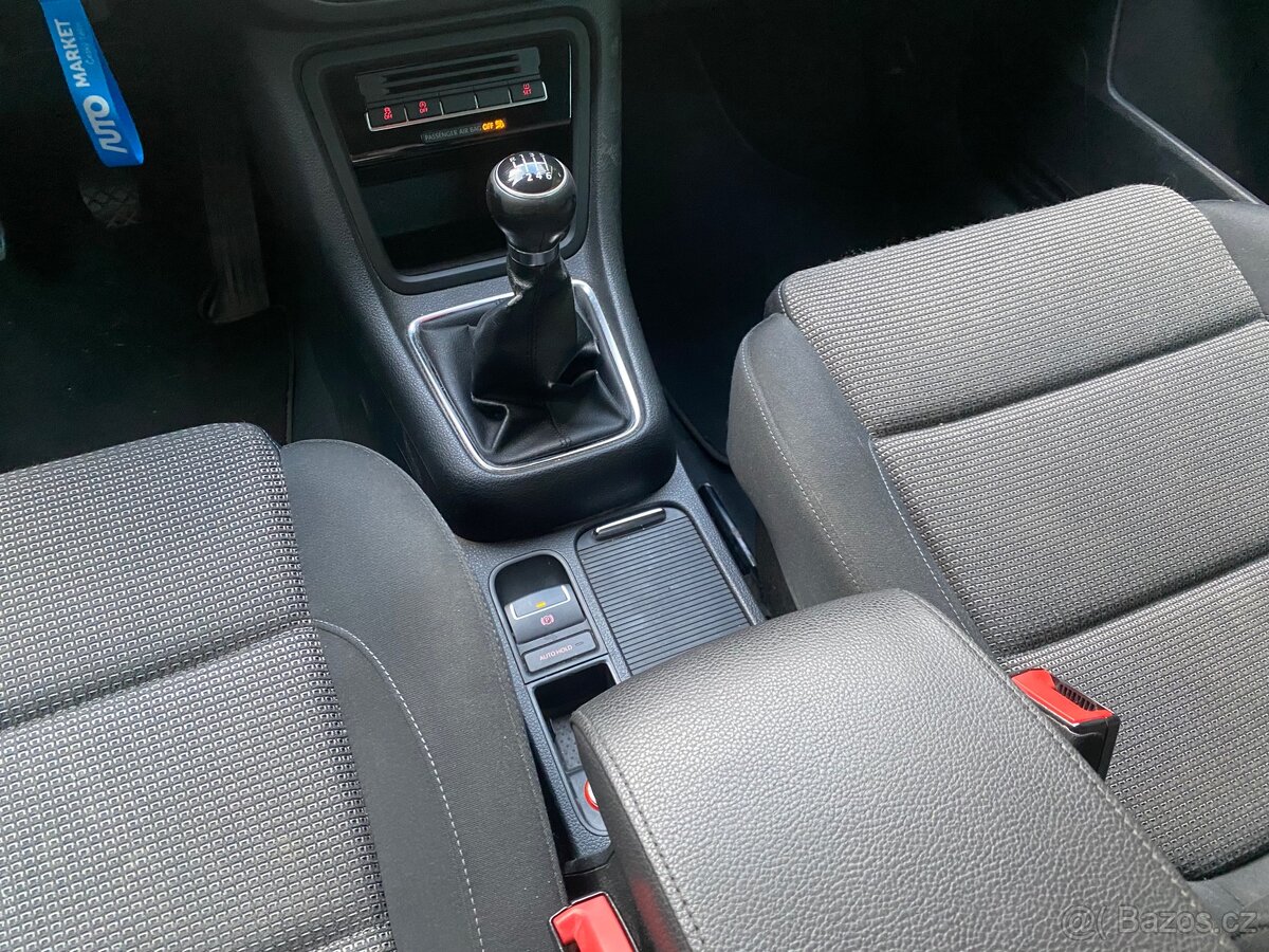 Volkswagen Sharan 2.0 TDi 103kw 7míst - 11