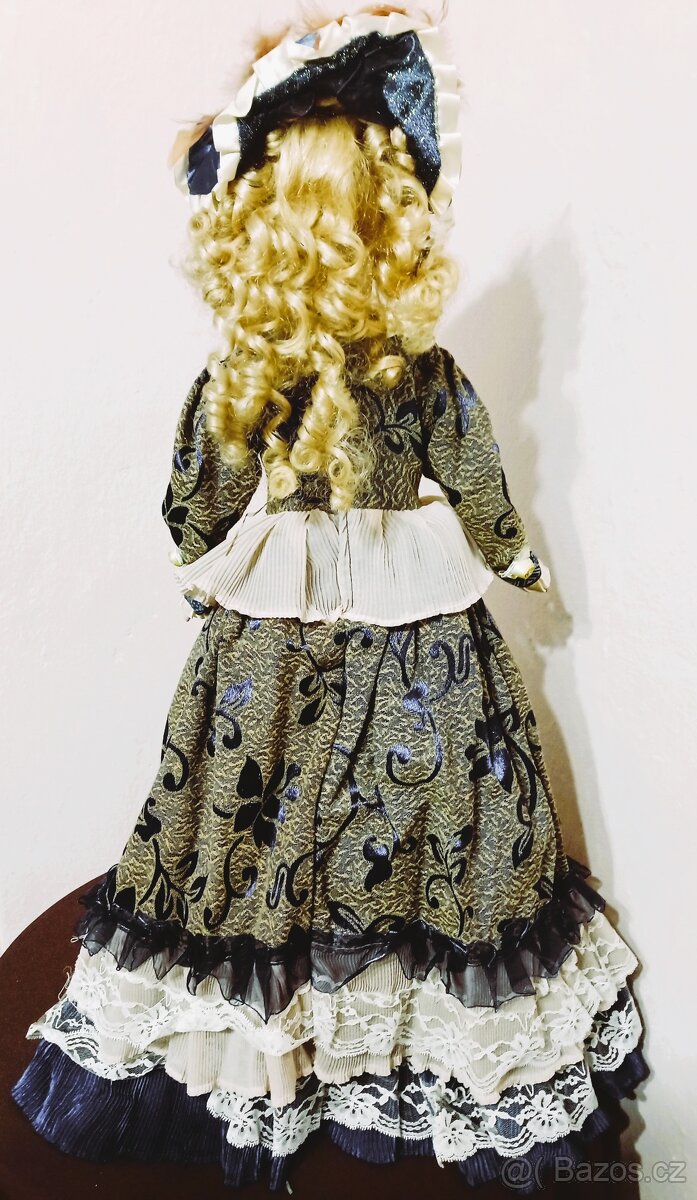 NEPOUŽÍVANÁ PORCELÁNOVÁ PANENKA, 68 CM - 11