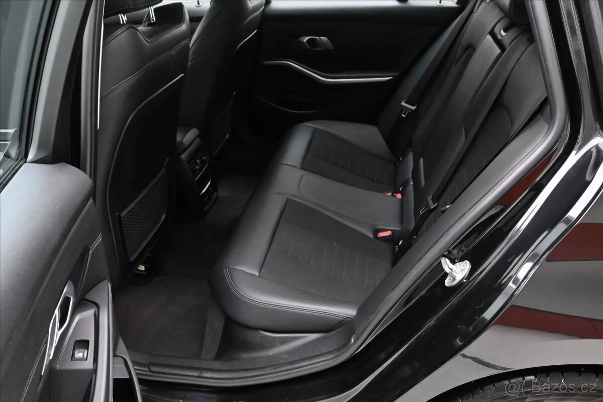 BMW Řada 3 2,0 320d 140 kW AT8 - 11