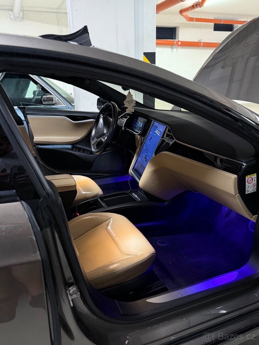 Tesla Model S 90D,Free Supercharging,EAP, CCS, SOH 91% - 11