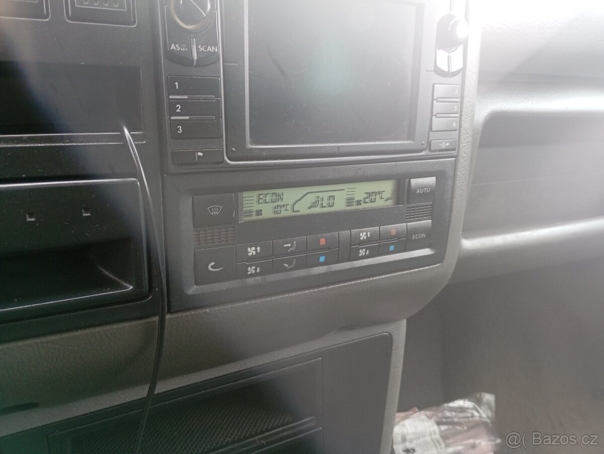 VW T4 Multivan - Caravelle 111kw - 11