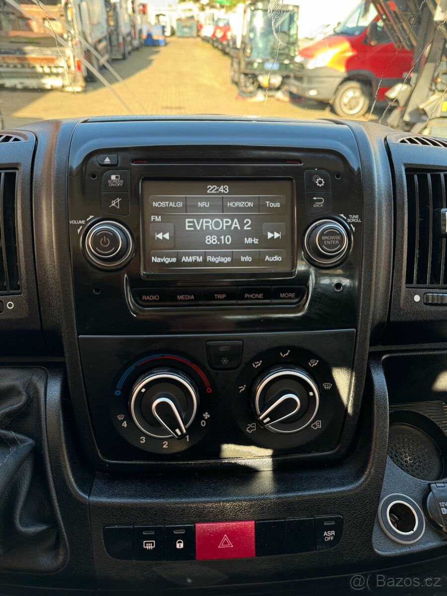 Citroën Jumper 2.0 HDI 96 kW - 11