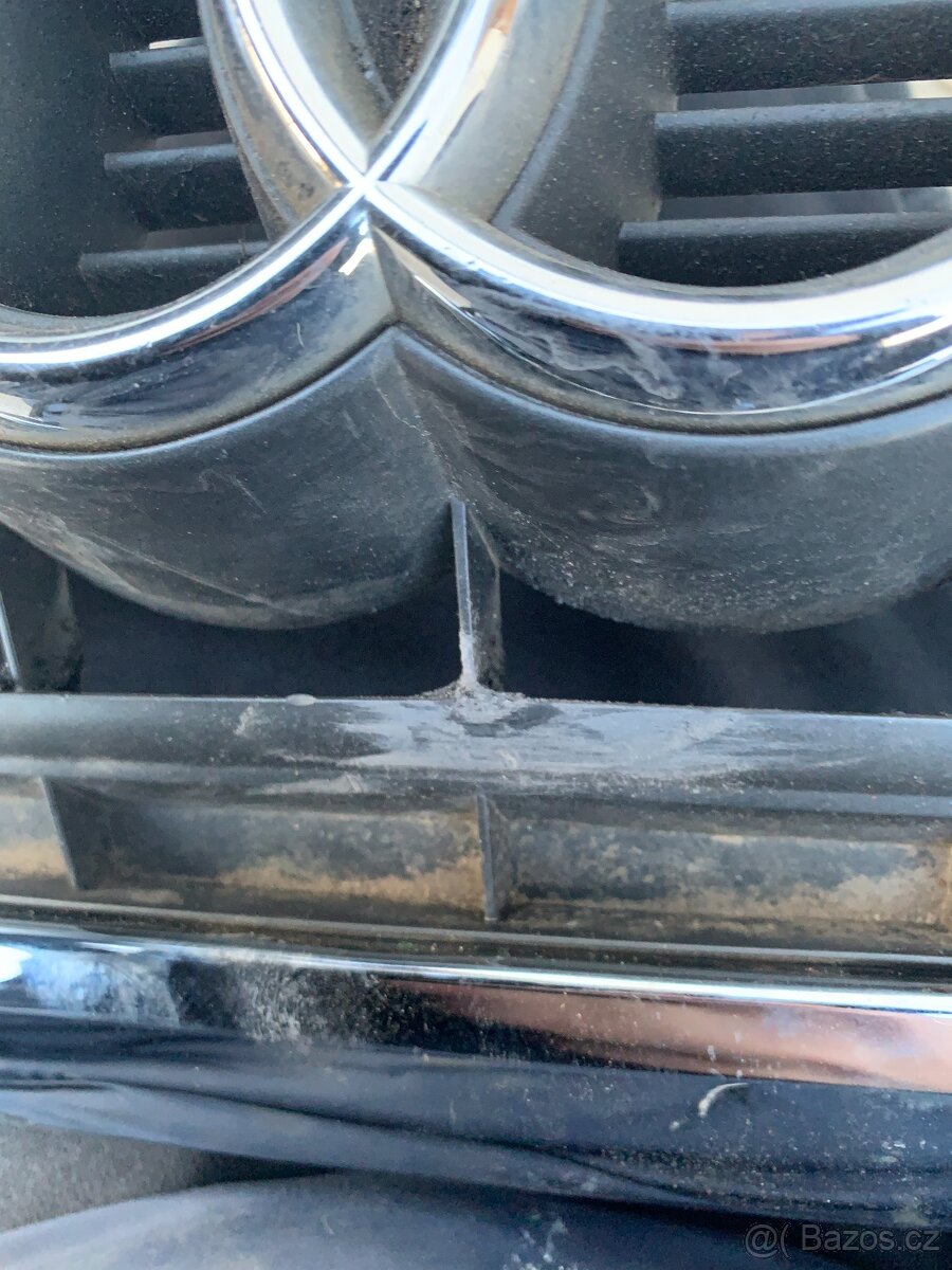 maska audi a6 c6 4F0 08-11 mrizka znak facelift - 11