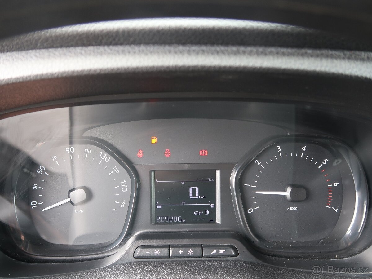 Peugeot Expert 2.0BHDi,90kW,L3,1majČR,DPH - 11