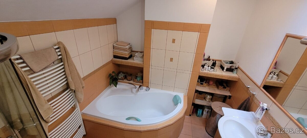 Prodej prostorného bytu 4+kk, 104 m² – Jihlava - 11