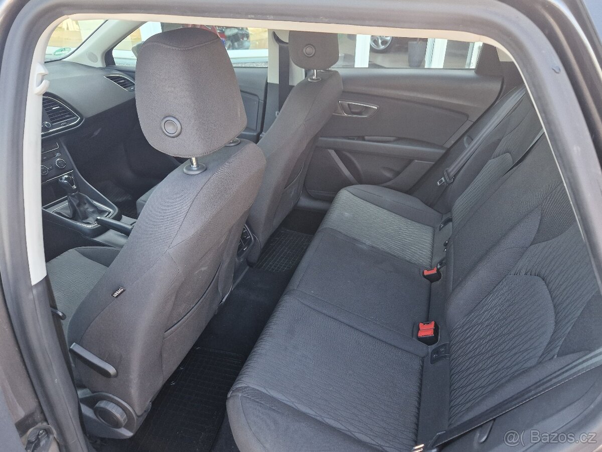 Seat Leon, 1,6 TDI Navigace, ServiskaTop - 11