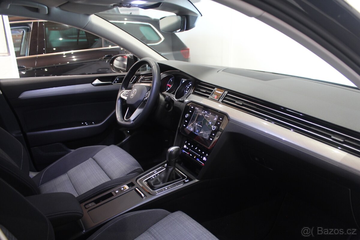 VW Passat B8 2.0TDI DSG Facelift 110kW Model 2022 - 11