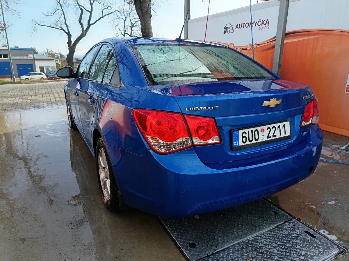 Chevrolet cruze 1,6 - 11