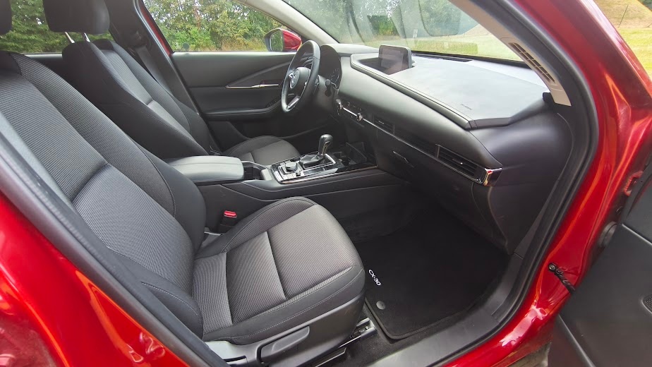 Mazda CX30 GT Plus/Sound 2.0 4WD 137kw CZ 1.maj.ZÁRUKA TOP - 11