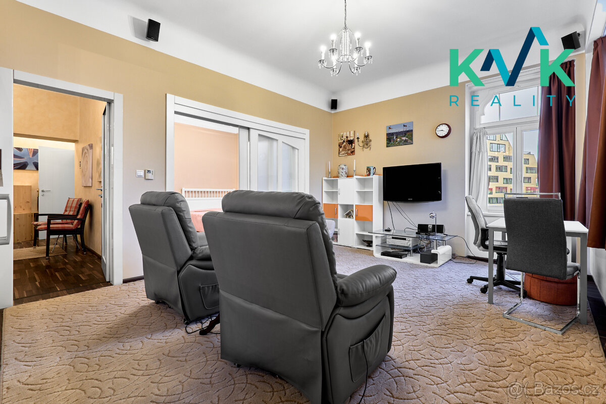 Prodej bytu 4+kk po rekonstrukci, balkon, 109 m², Karlovy Va - 11