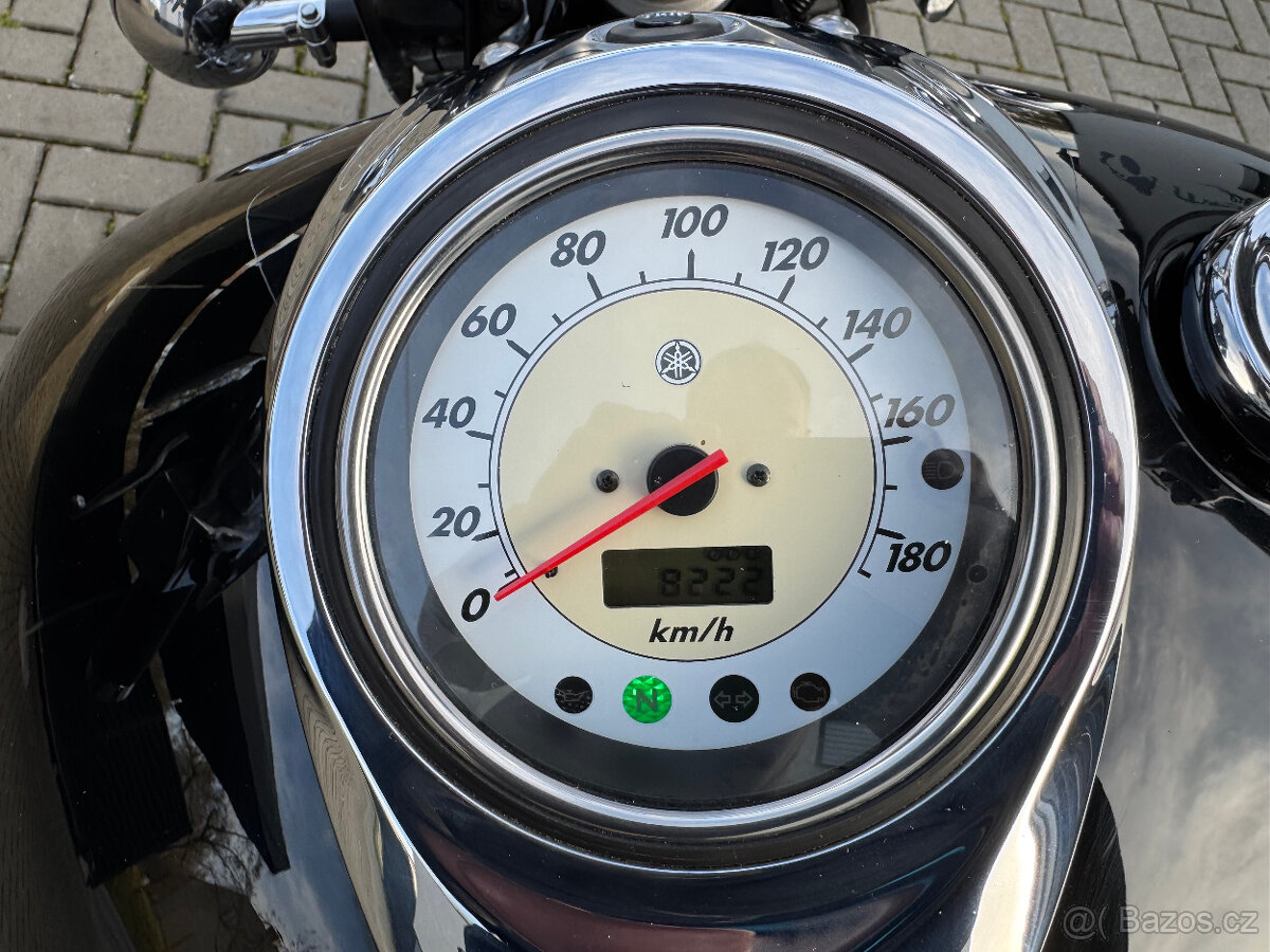 Yamaha XVS 1100 Dragstar - 11
