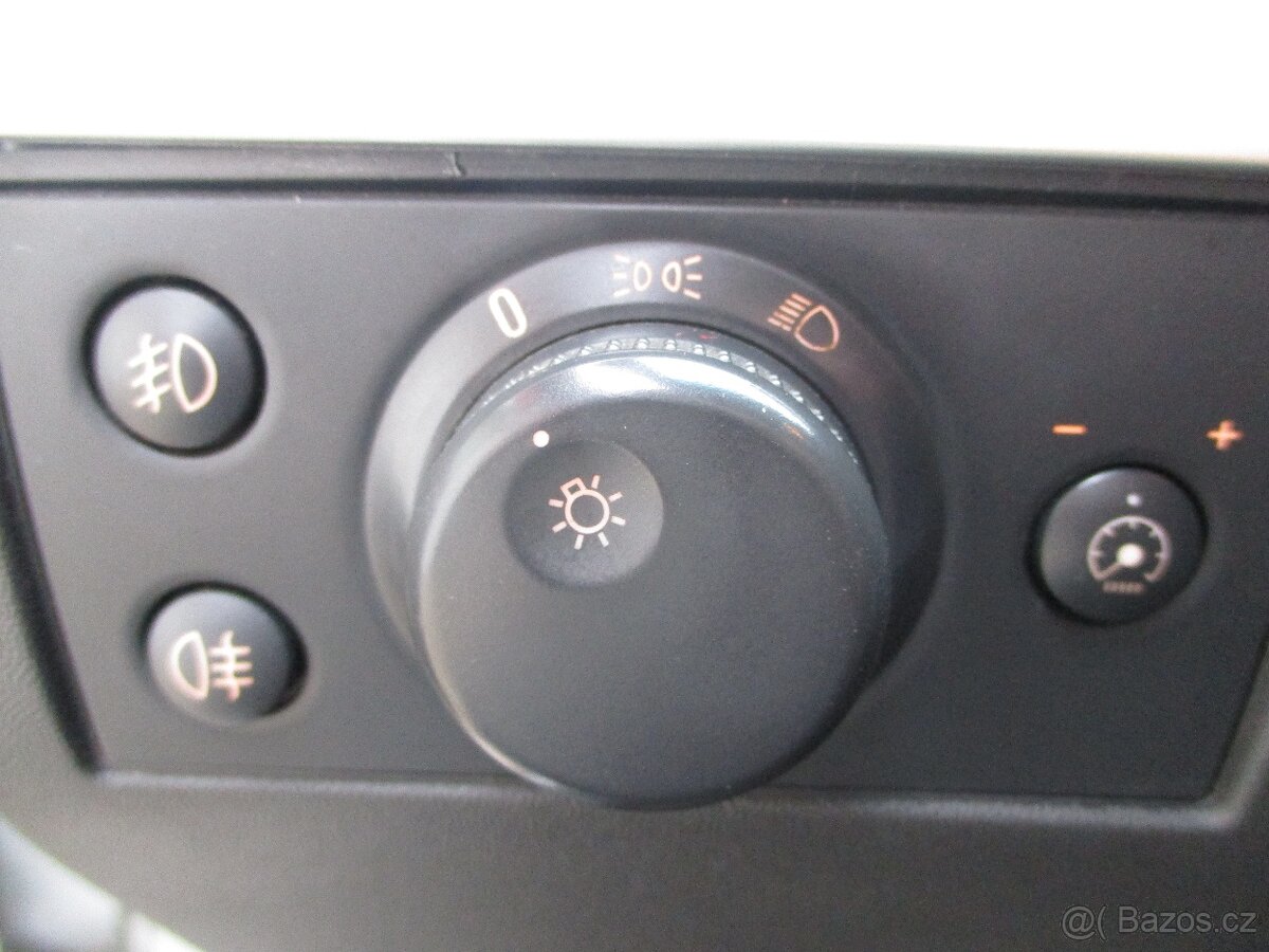 Opel Vectra 1.9 CDTi - 11