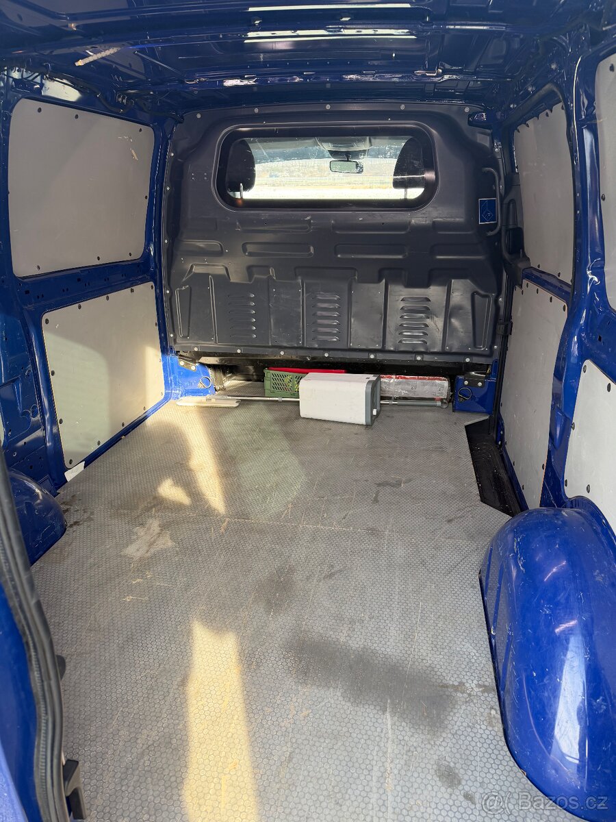 Mercedes-Benz Vito - 11