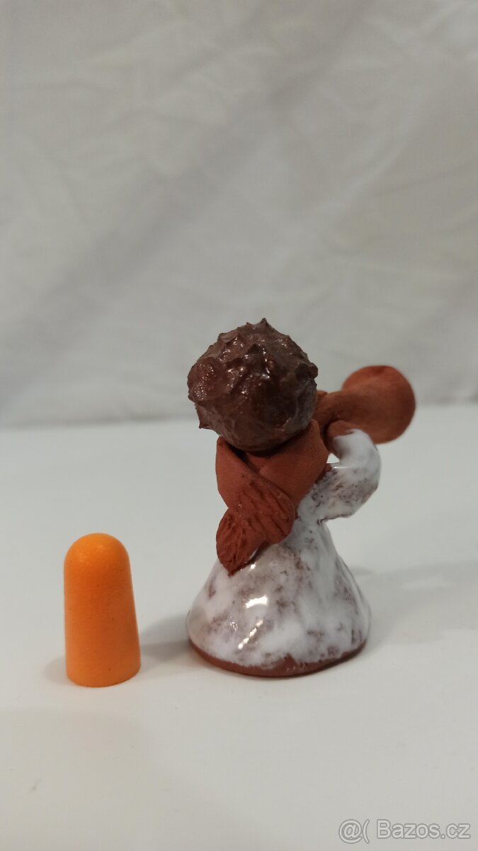 Keramické figurky, dekorace, ozdoby - 11