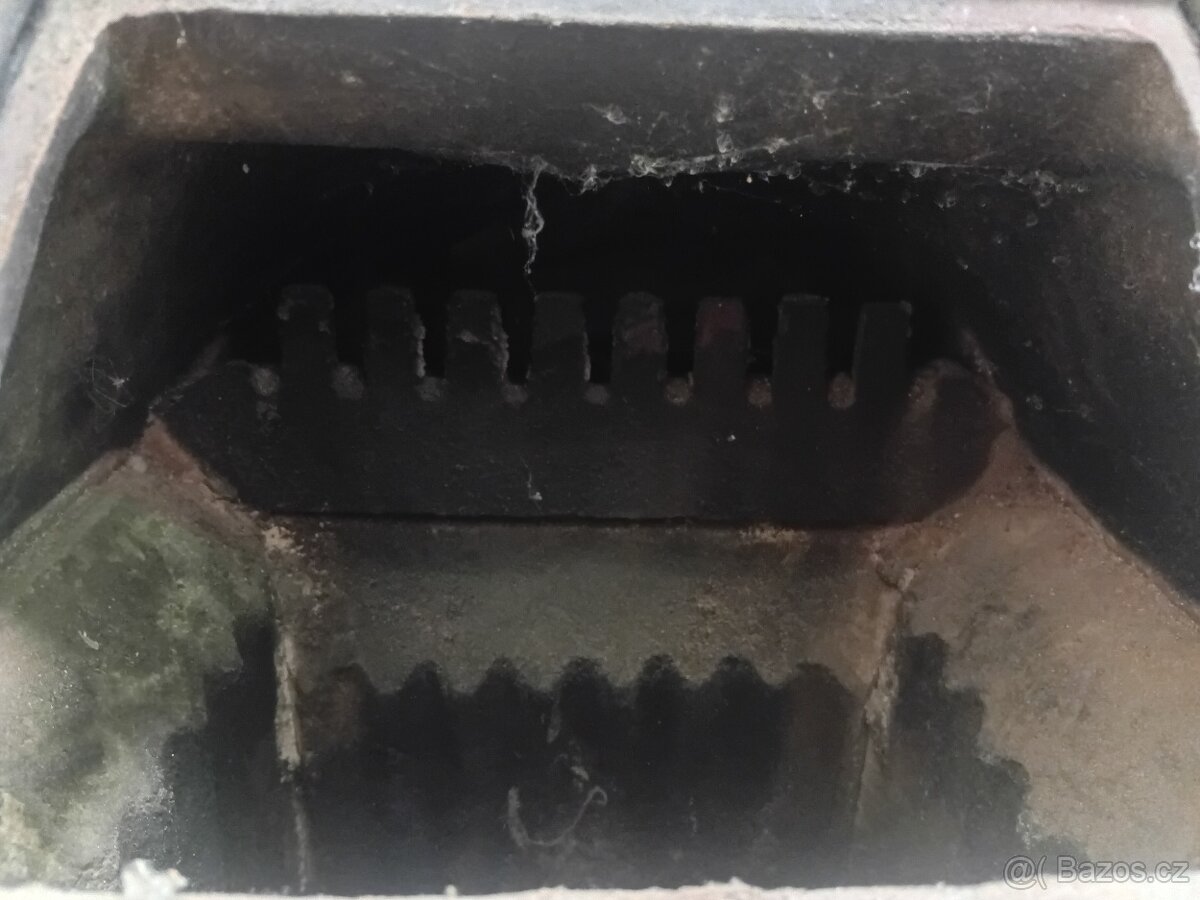 Prodám starožitná litinová Kamna - 11