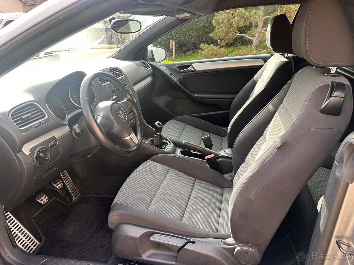 VW GOLF VI CABRIO 1.6 TDi - 77 Kw - 11