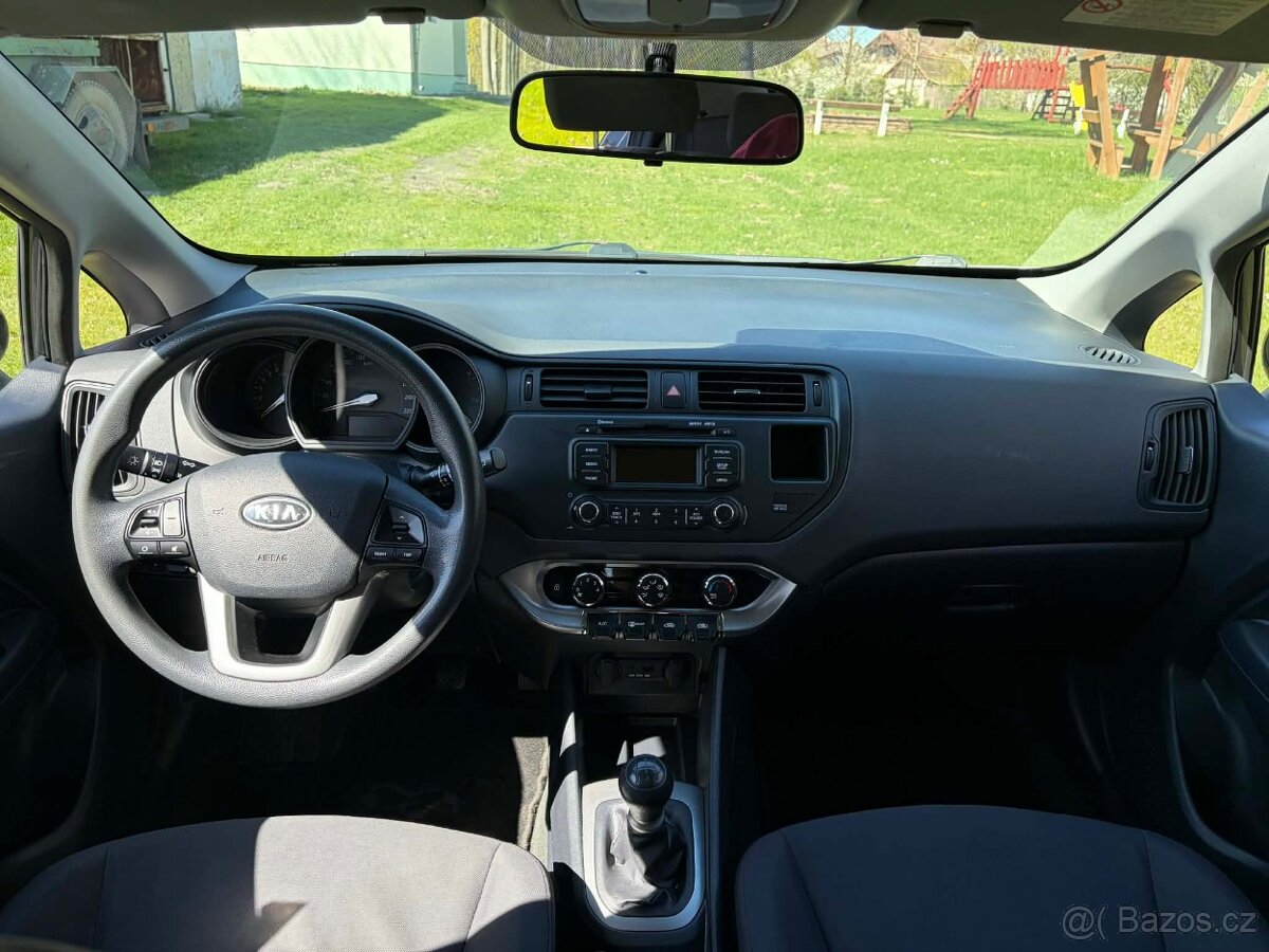 Kia Rio 1.2 CVVT - 11