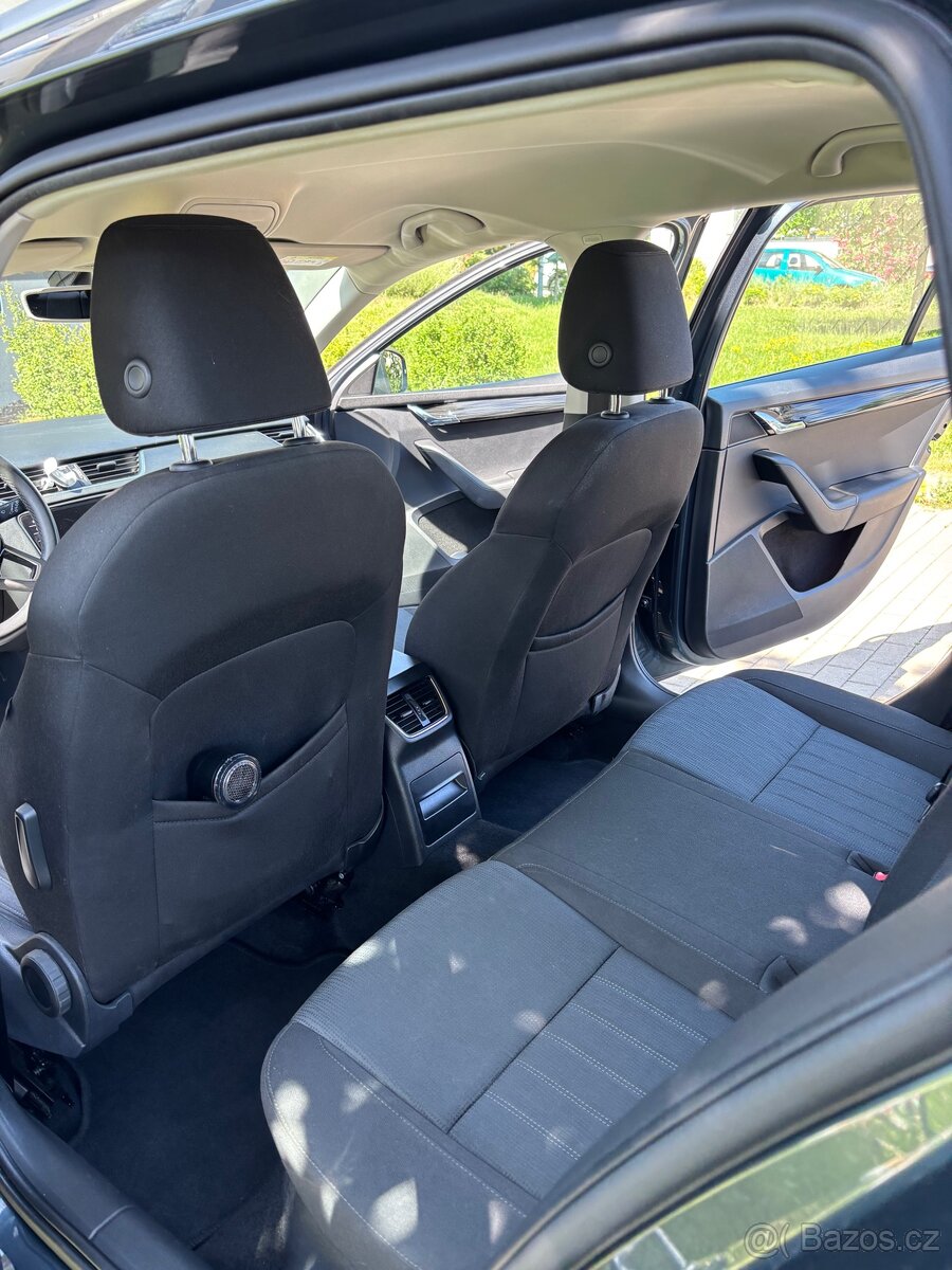 Prodam Skoda Octavia Combi 1,5 TSI 7 DSG - 11