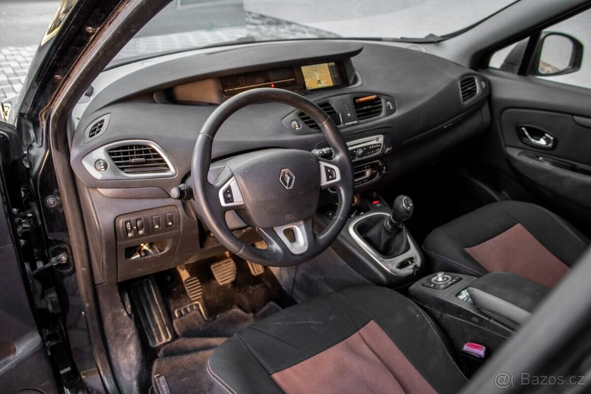 Renault Mégane Scénic 3 96kW MT/6 2011 Nova STK - 11