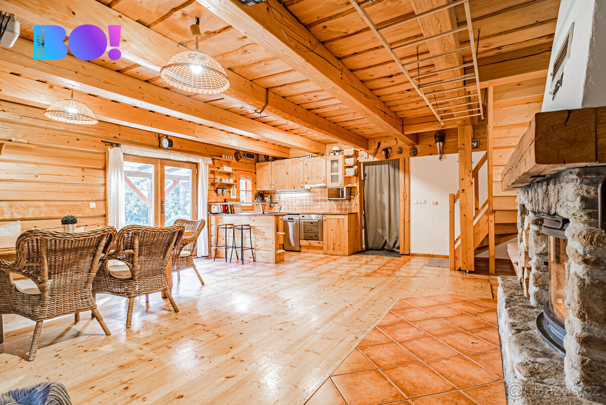 Prodej dvou samostatných roubenek, Dolní Morava - 11