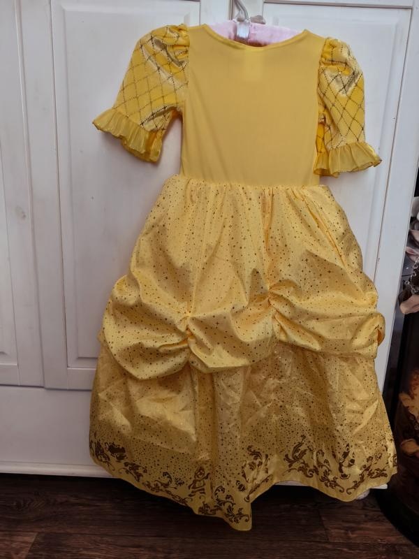 Disney store, princezna Bella - 11