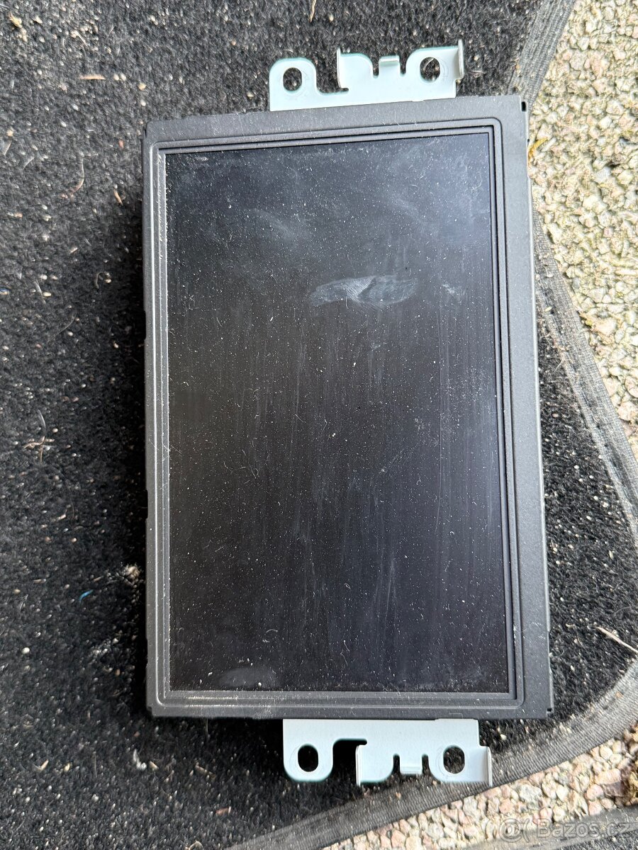 Volvo v40 díly - 11