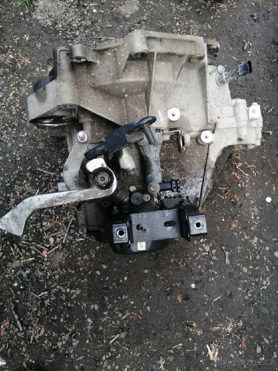 Převodovka Fabia, startér, poloosy, kompr. Klimy - 11