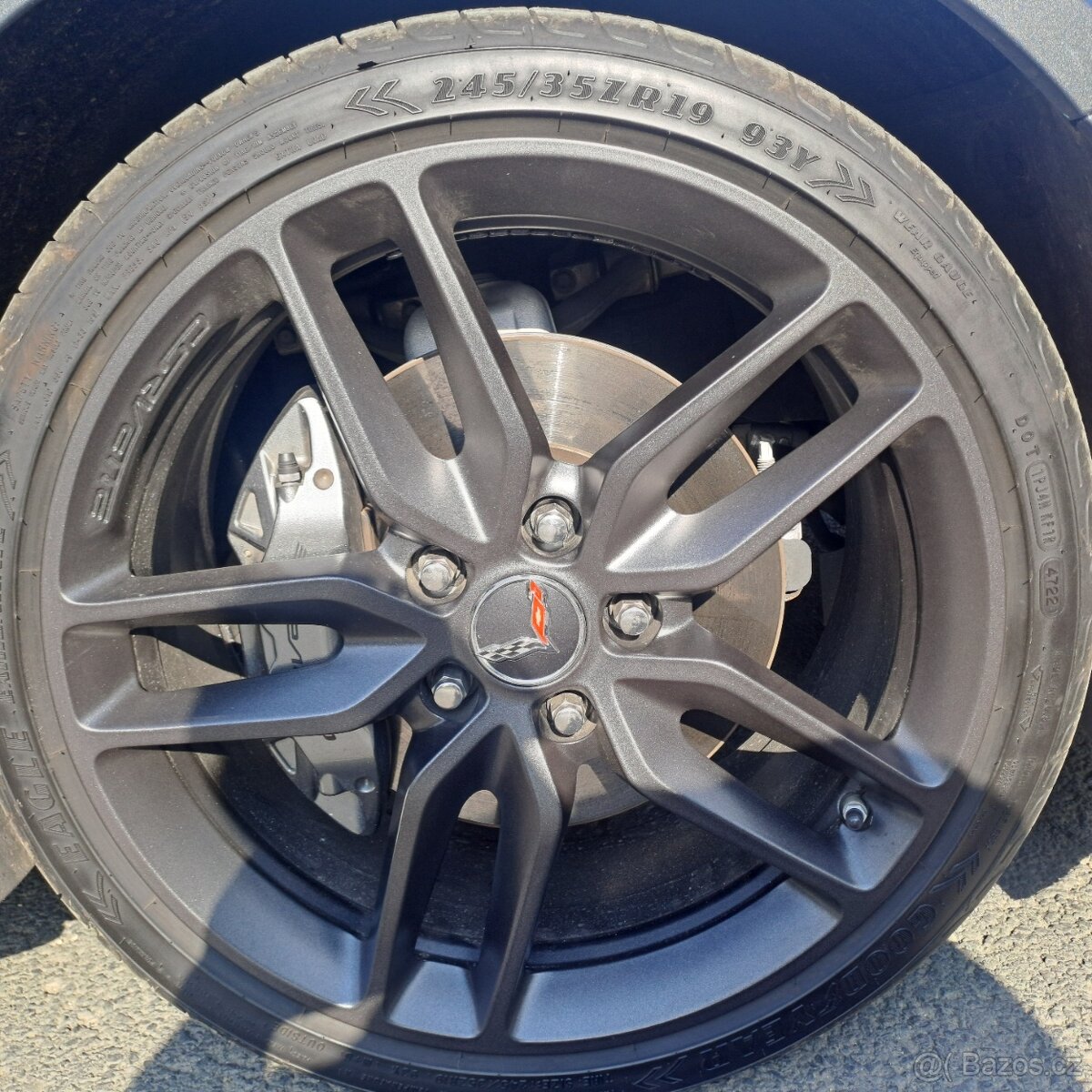 Chevrolet corvette C7 Stingrat Targa luxus stav - 11