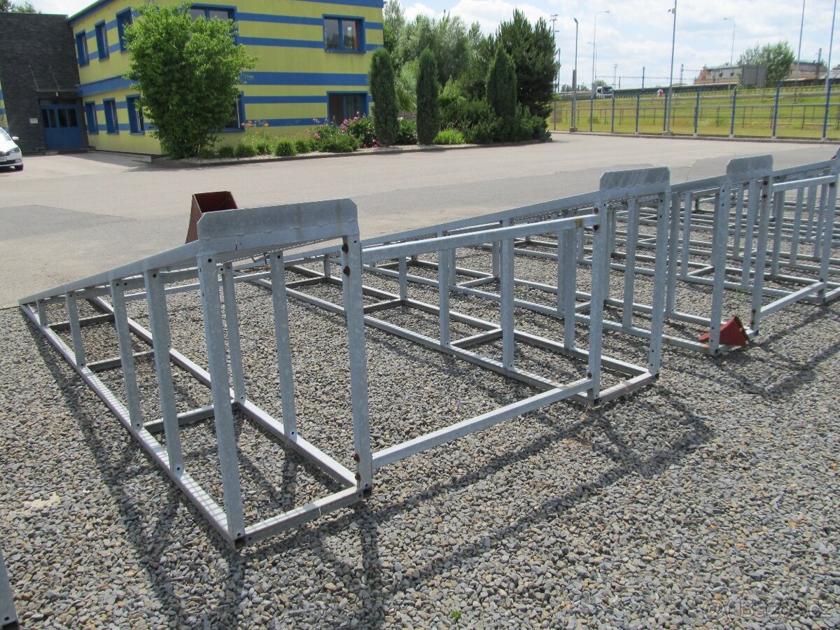 Pozinkované nájezdové rampy - 11