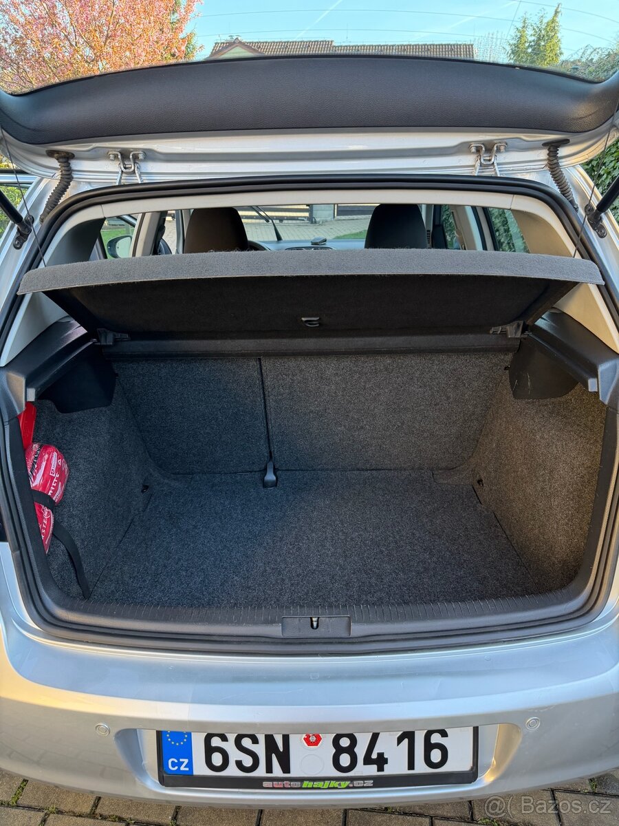 Volkwagen Golf 6 - 11