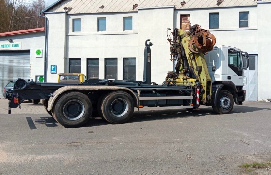 Iveco Trakker 450 + hydraulická ruka - 11