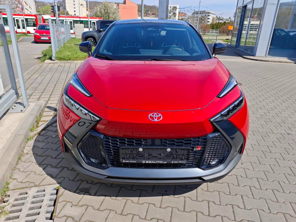 Toyota C-HR GR SPORT 2.0 HEV Hybrid - 11