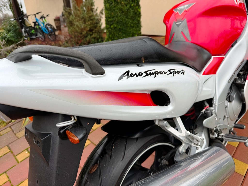 Yamaha YZF 600 Thundercat, původní stav - 11