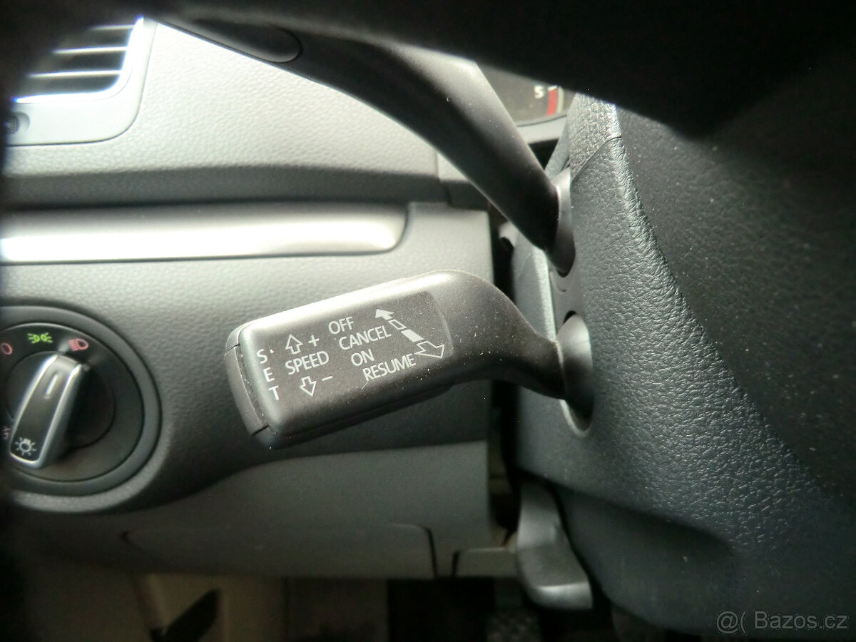 Seat Alhambra, 2.0TDi 100kW KLIMA SERVISKA - 11