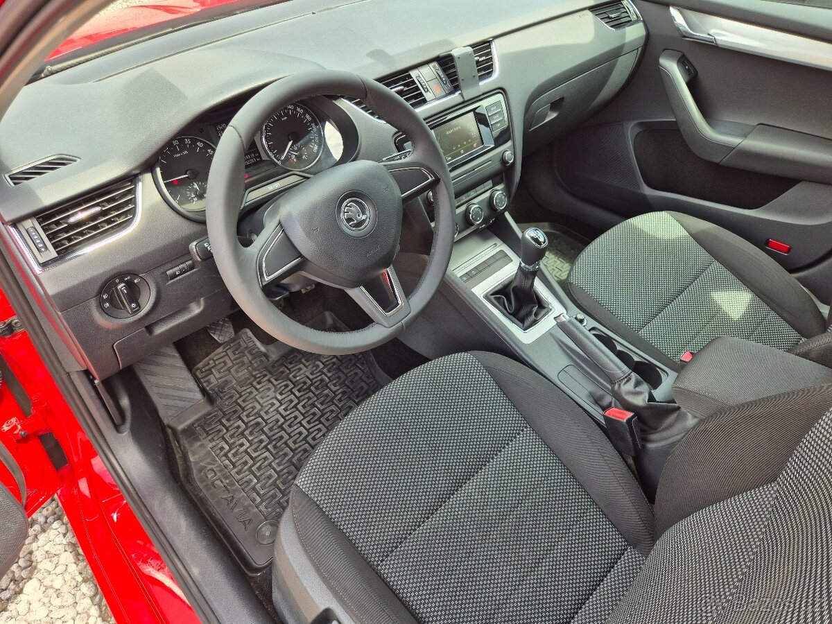 Škoda Octavia III,Combi,1.6TDi,81KW,KOUPENO V ČR,R.V.2015 - 11