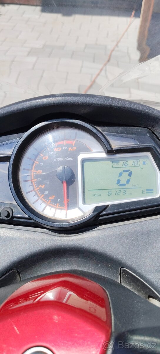 Skútr Keeway 125, cityblade, - 11