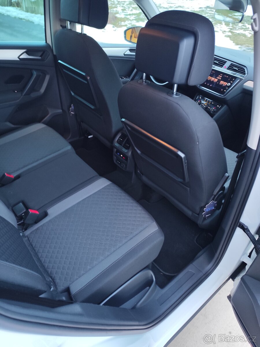 VW Tiguan 2.0 TDi, R line - 11