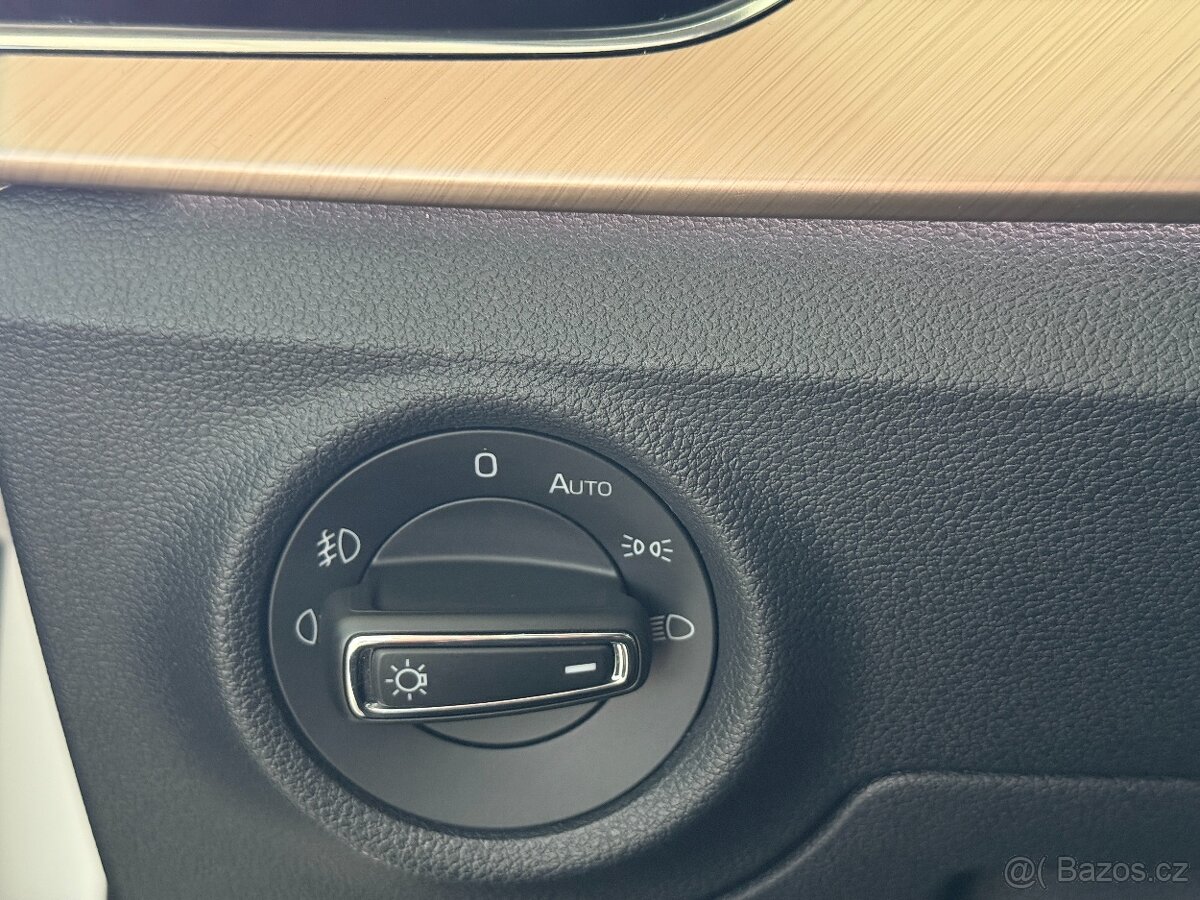 Škoda Scala 1,0 TSI,STYLE,ČR,SERVISKA,1.MAJ - 11