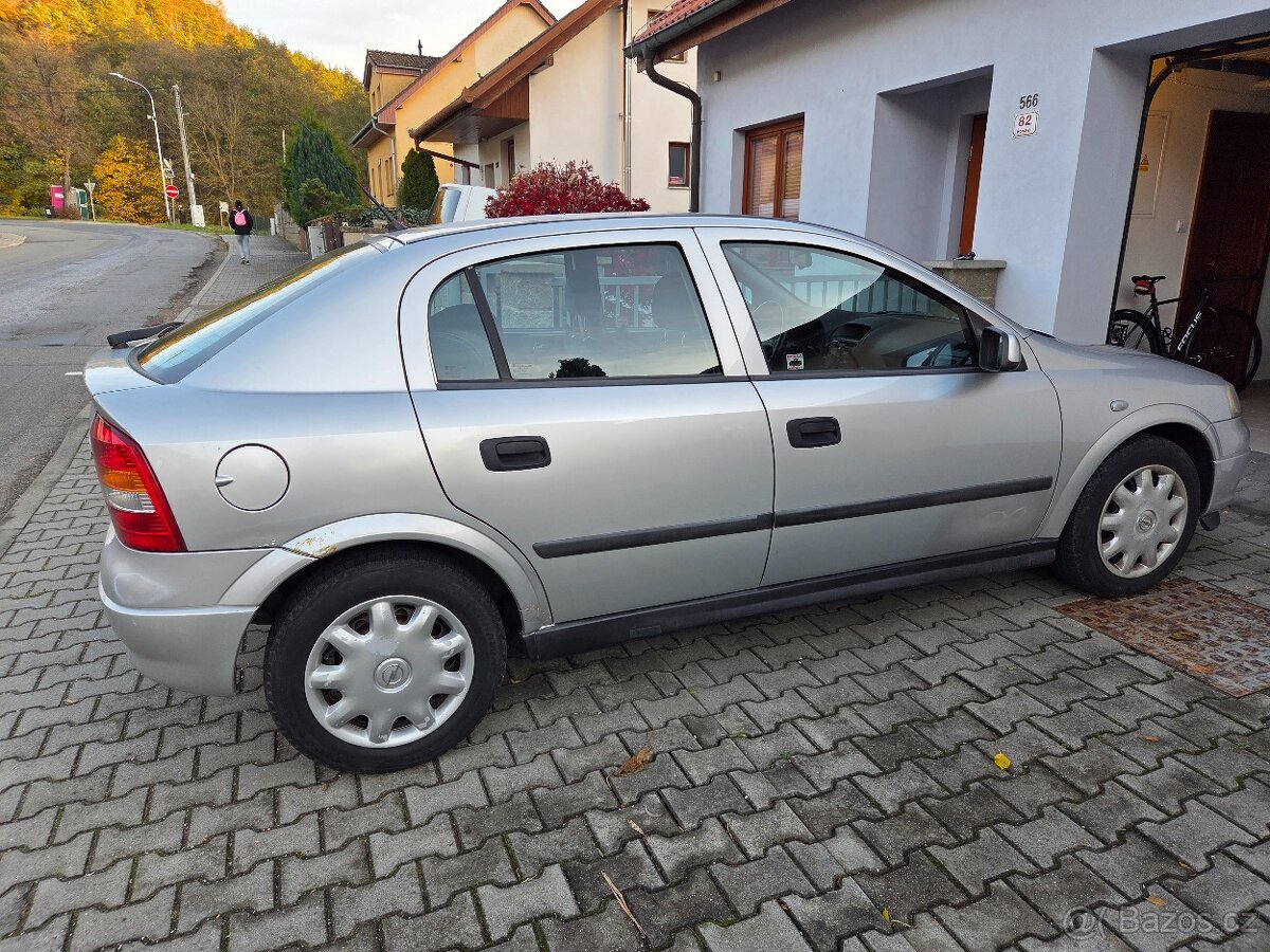 Opel Astra G 1.4 16V 1999 - 11