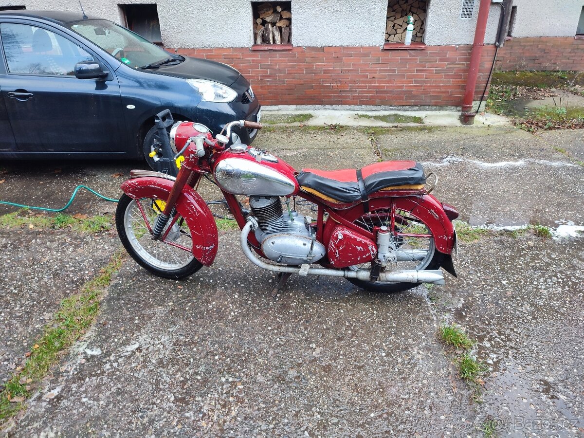 Jawa Perák hluboké blatniky - 11