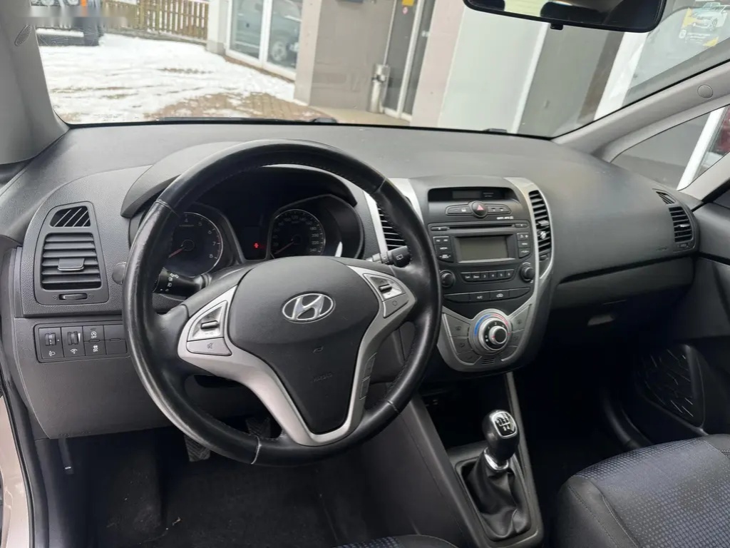 Hyundai ix20, 1.4i 66kW - 11