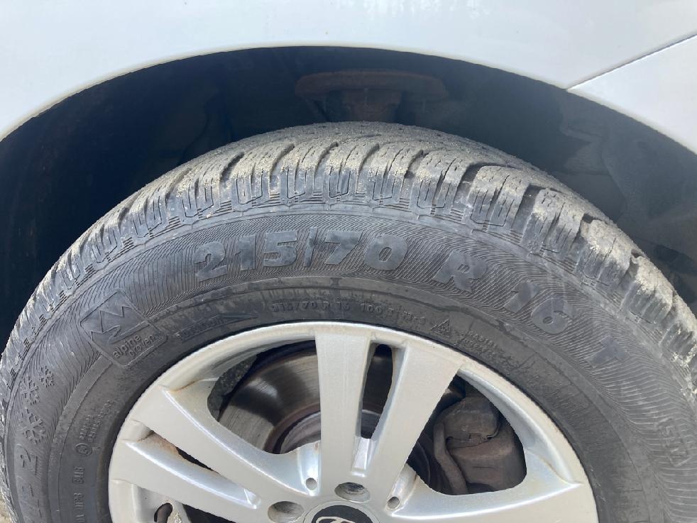 hyundai ix35 2.0crdi náhradní díly 100kw - 11