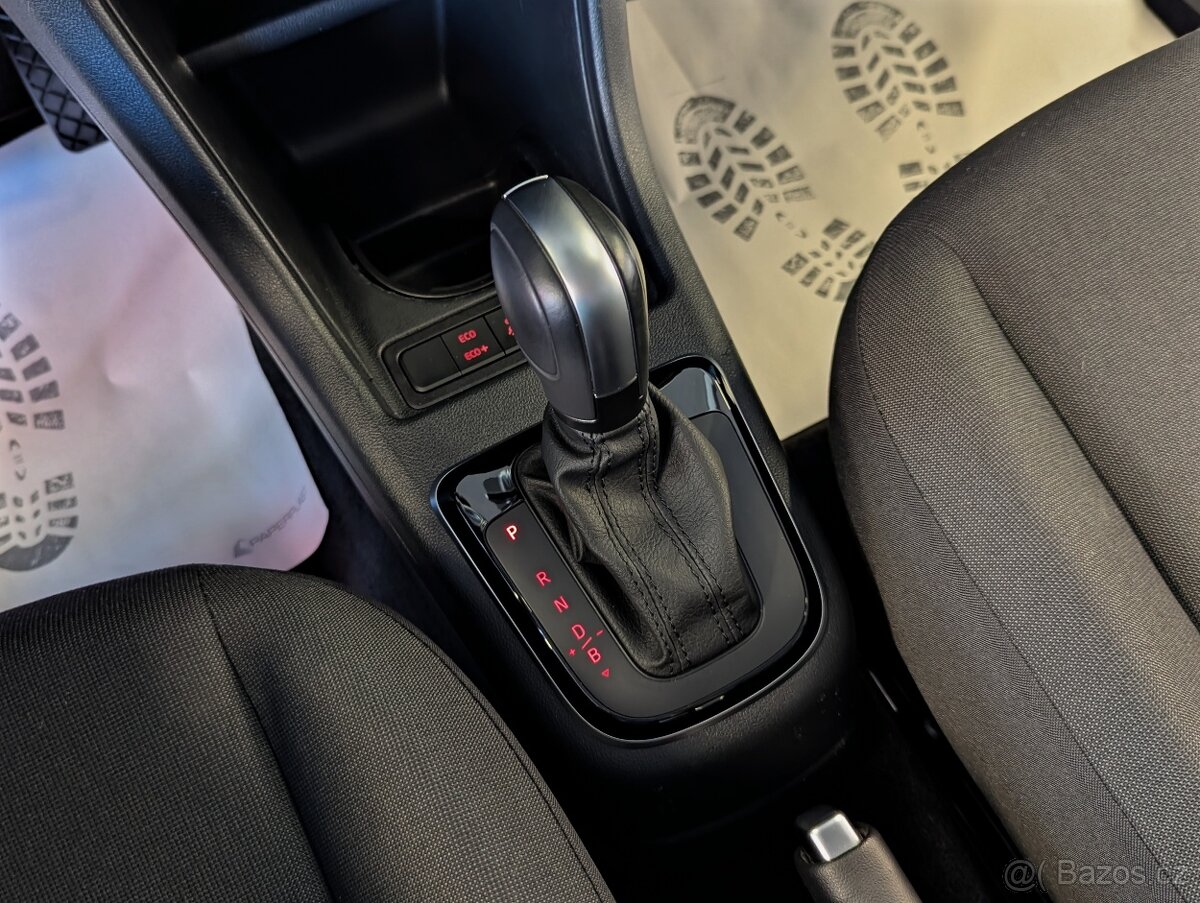 Volkswagen e-up 61kW, bat. 36.8kWh, KAMERA, LANE, DPH - 11