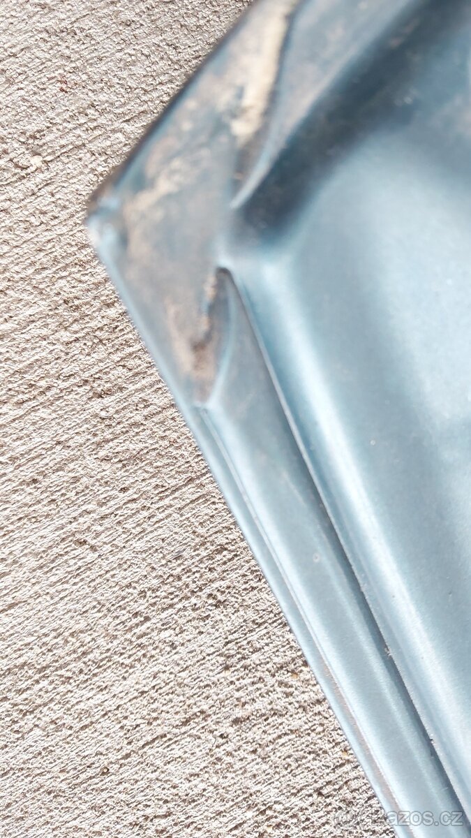 Mazda B2500 – Kapota - 11