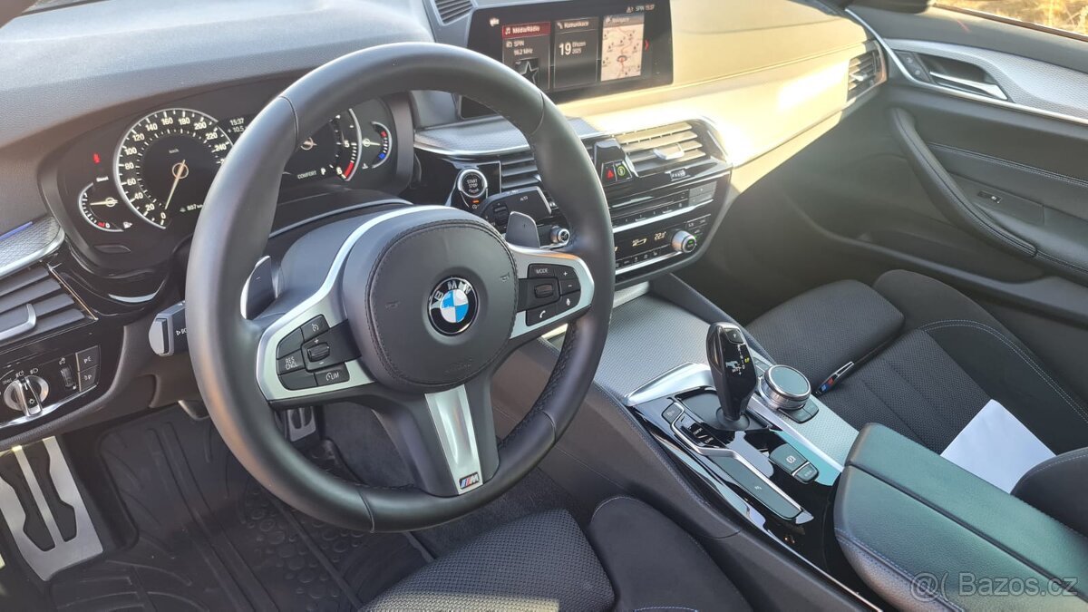 Prodám - BMW 520d xDrive M-packet - 11