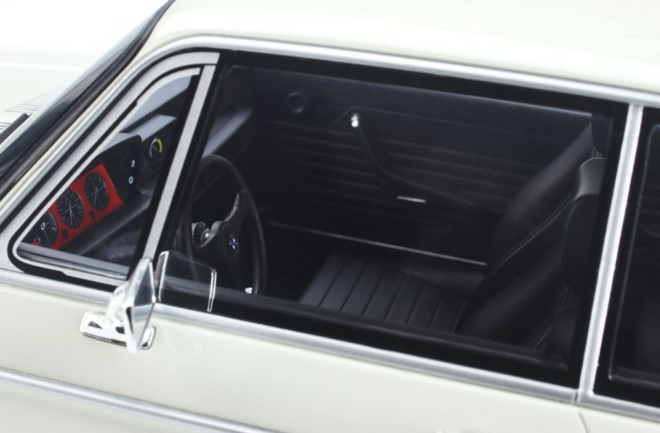 BMW 2002 Turbo 1974 1:12 OttoMobile - 11