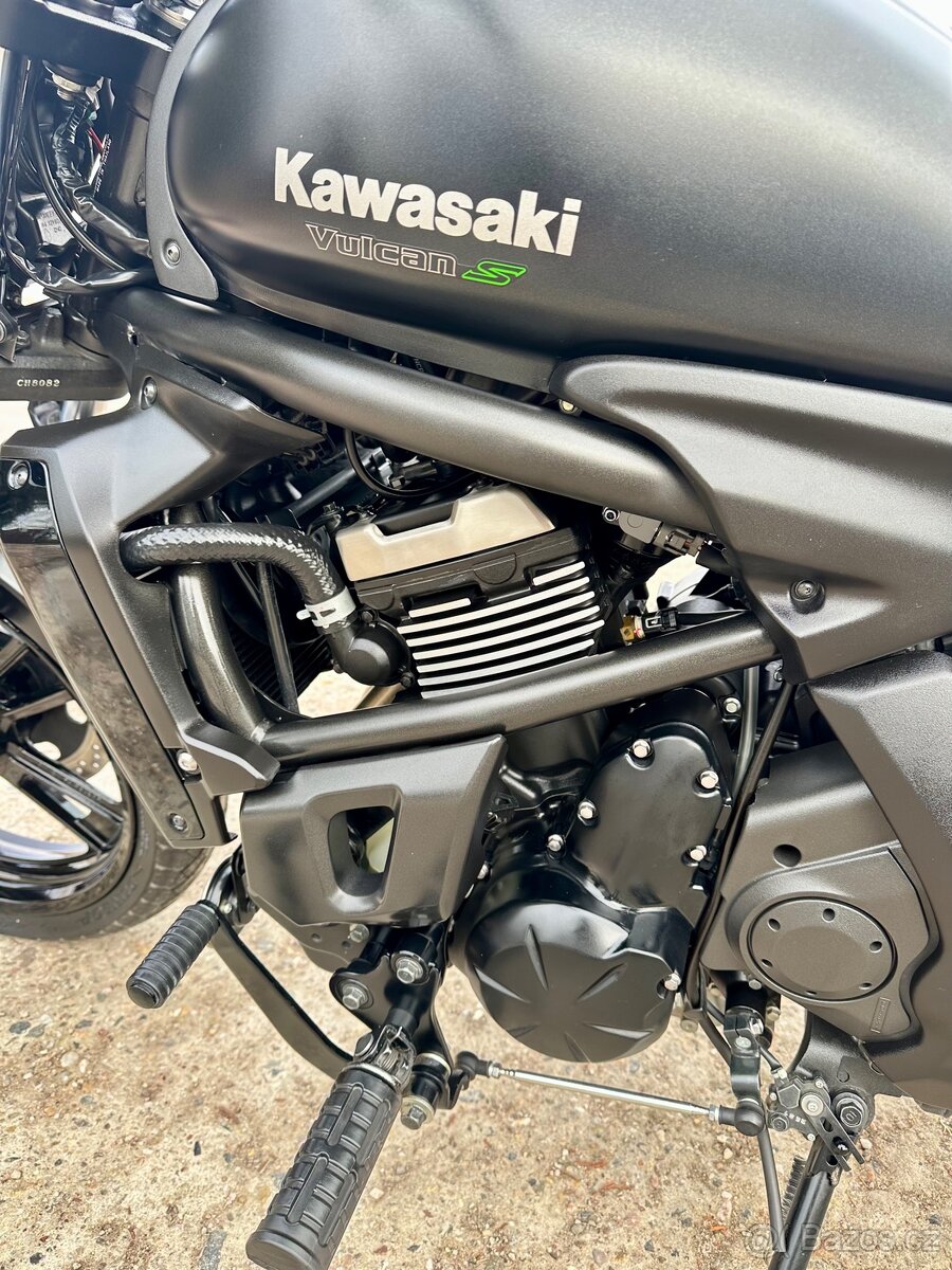 Kawasaki Vulcan S - 11
