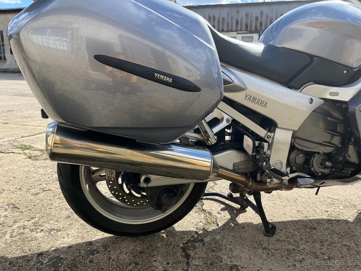 Yamaha FJR 1300 ABS stříkačka - 11