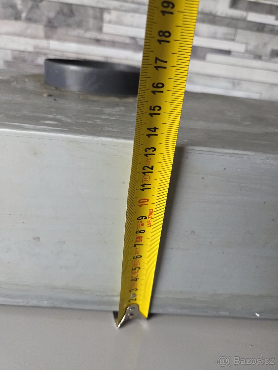 Výsuvná digestoř - 11