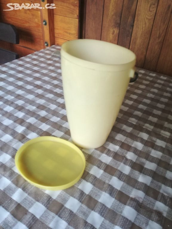 Retro plastové kuchyňské předměty - 11